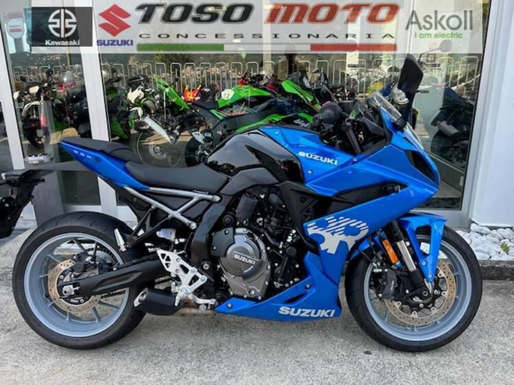 Suzuki GSX-8R (2024)