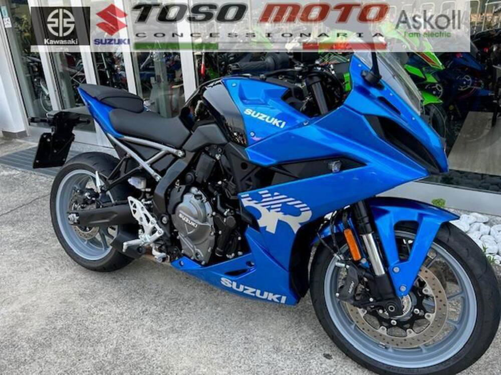 Suzuki GSX-8R (2024) (3)