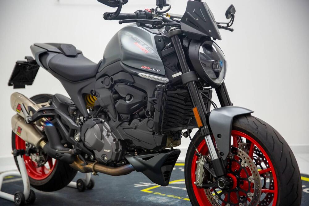 Ducati Monster 937 + (2021 - 24) (2)