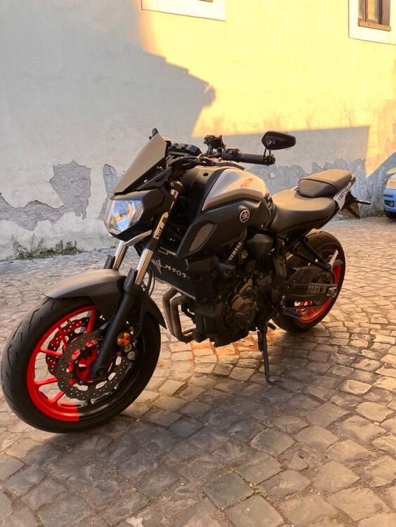 Yamaha MT-07 (2018 - 20) (3)