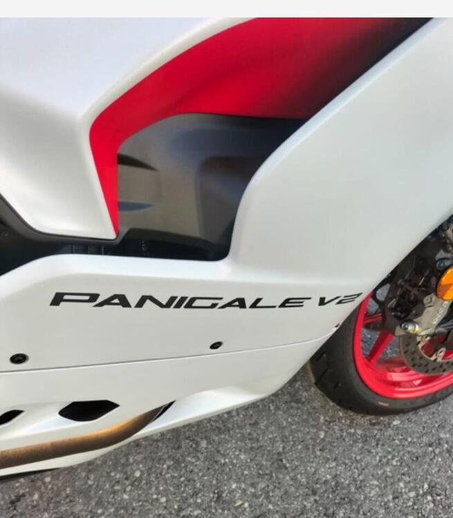 Ducati Panigale V2 (2021 - 24) (2)