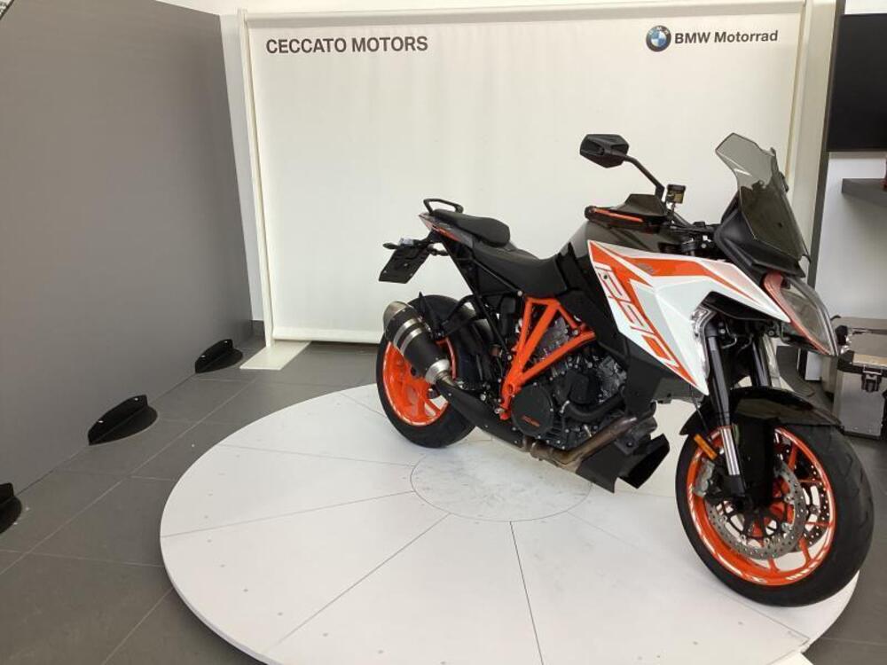 KTM 1290 Super Duke GT (2019 - 20) (2)