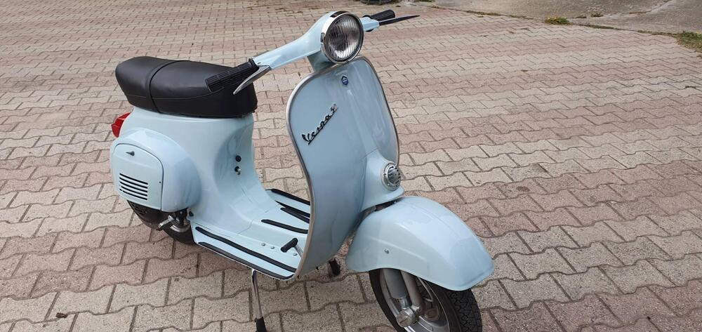 Vespa 50 r