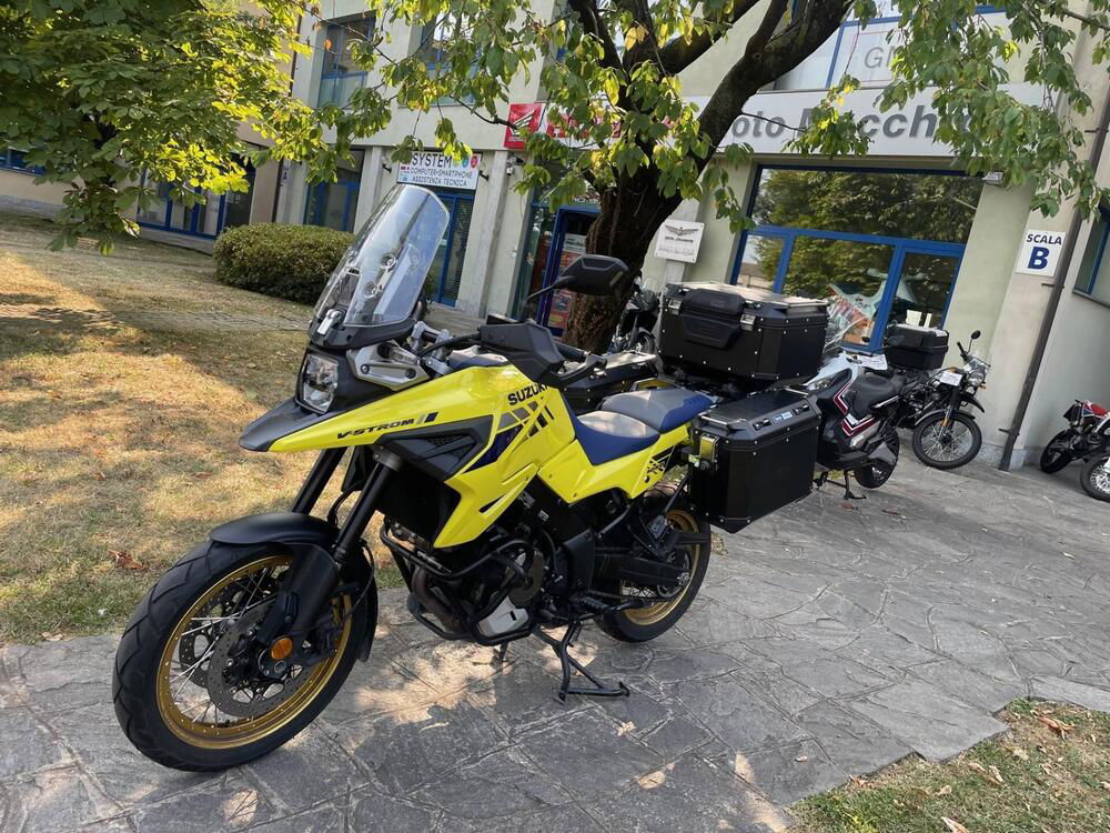 Suzuki V-Strom 1050XT (2020 - 23) (2)