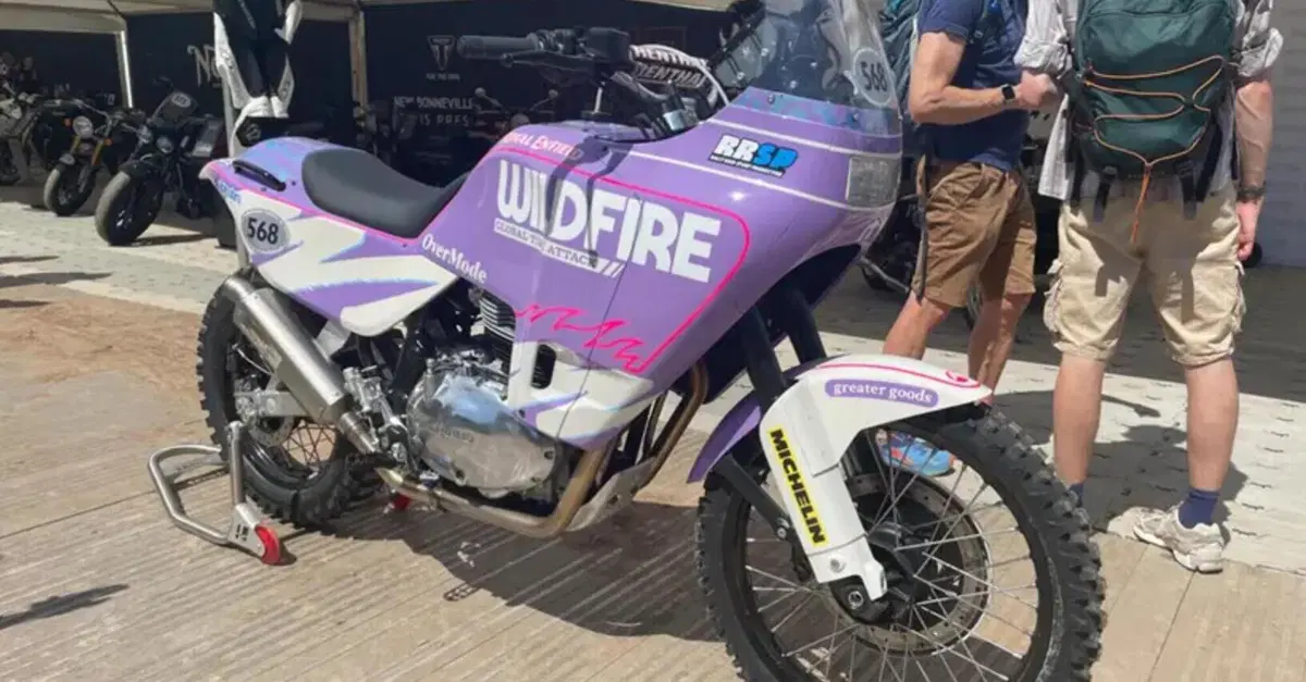 Questa one-off di Royal Enfield fa girare la testa a chi ama i Rally degli anni '90