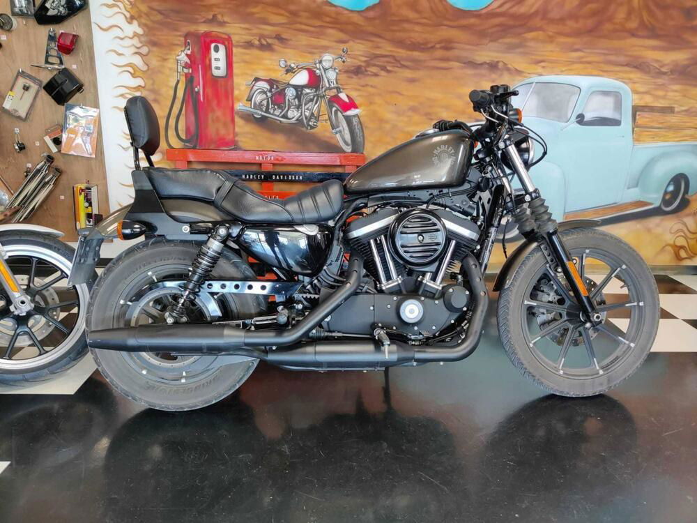 Harley-Davidson 883 Iron (2017 - 20) - XL 883N