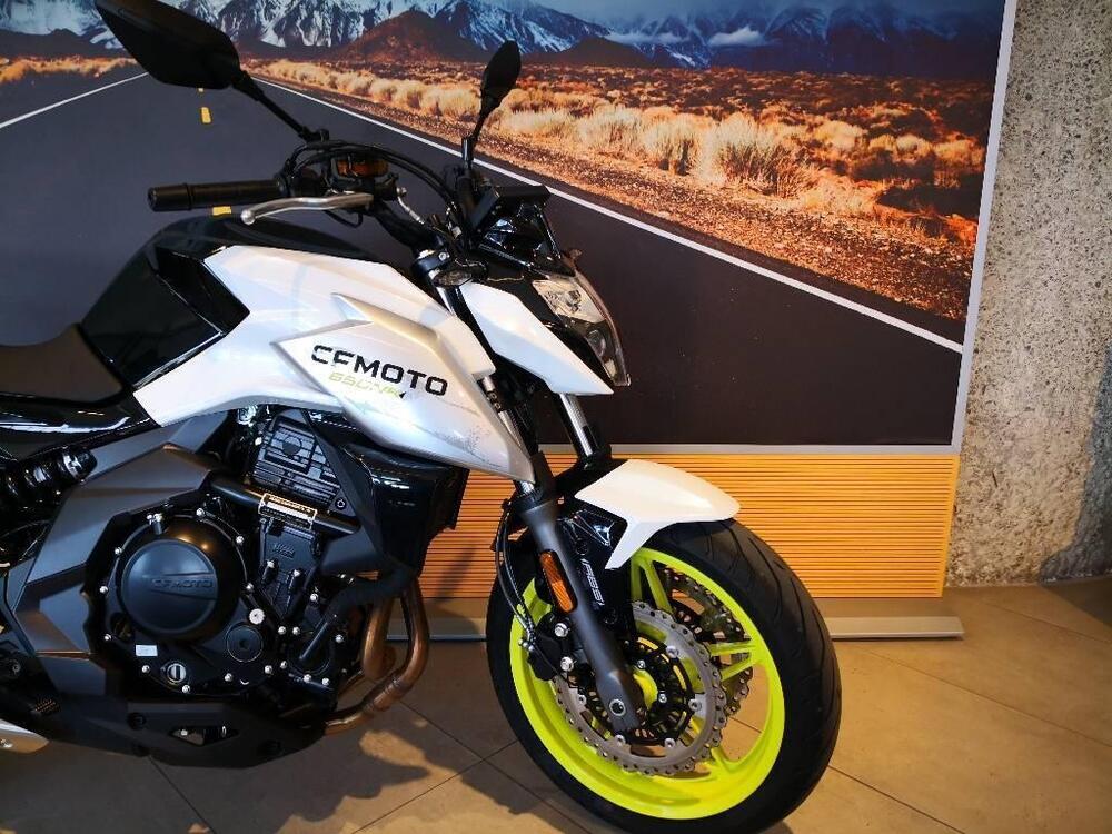 CFMOTO 650NK (2021 - 24) (4)