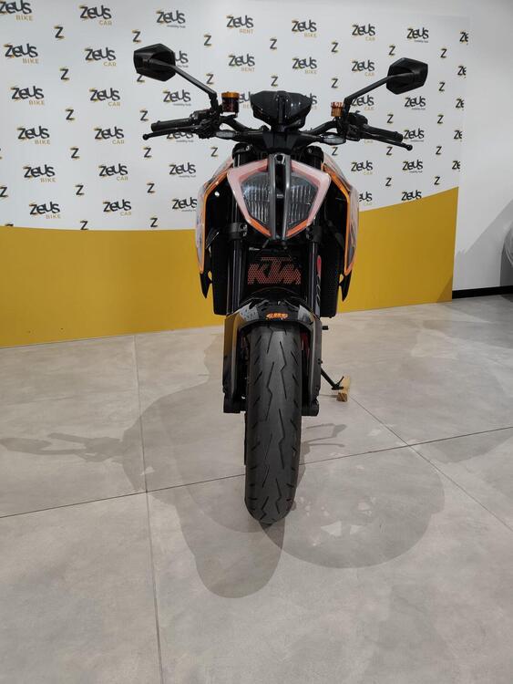 KTM 1290 Super Duke R ABS (2017 - 18) (3)