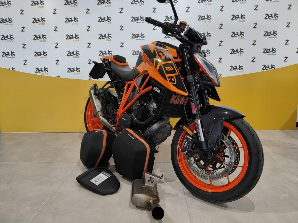 KTM 1290 Super Duke R ABS (2017 - 18) (4)