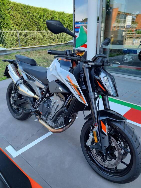 KTM 790 Duke L (2023 - 24) (4)