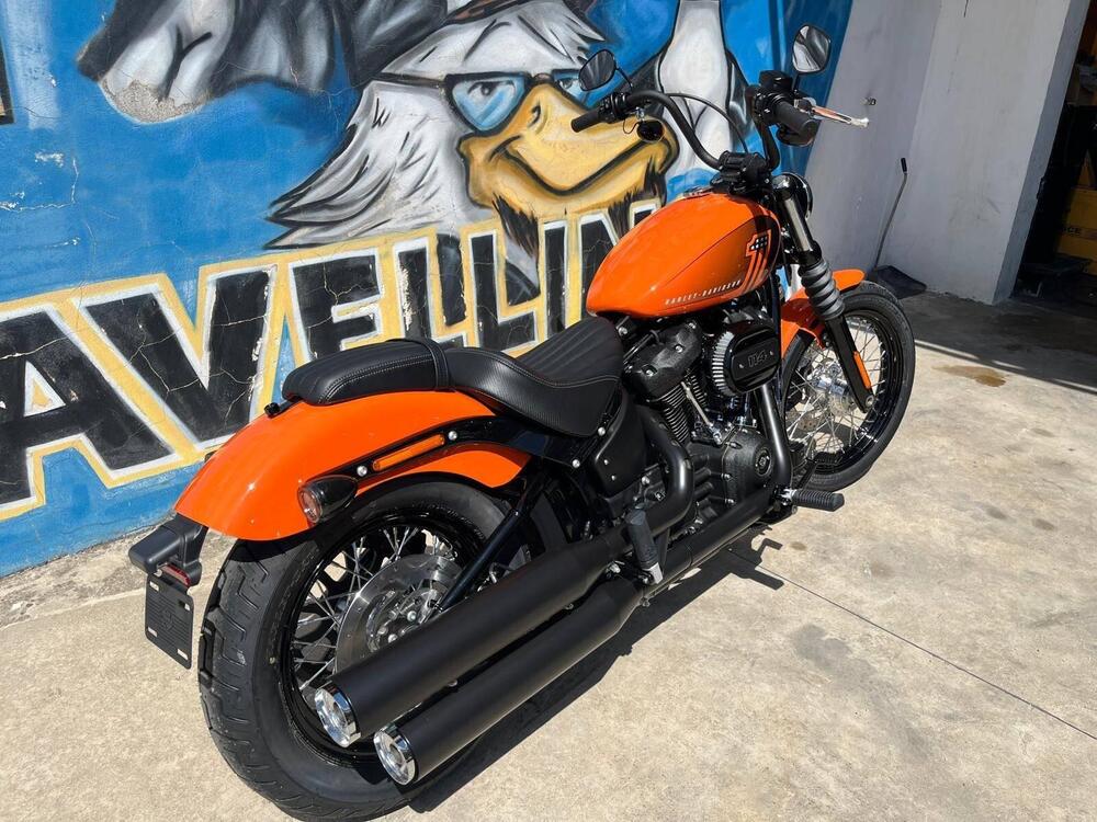 Harley-Davidson Street Bob 114 (2021 - 24) (2)