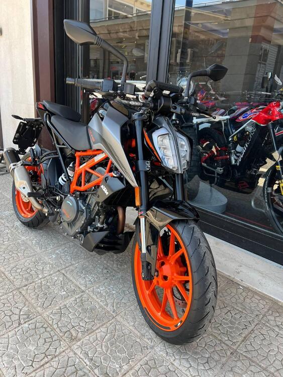 KTM 390 Duke (2021 - 23) (2)