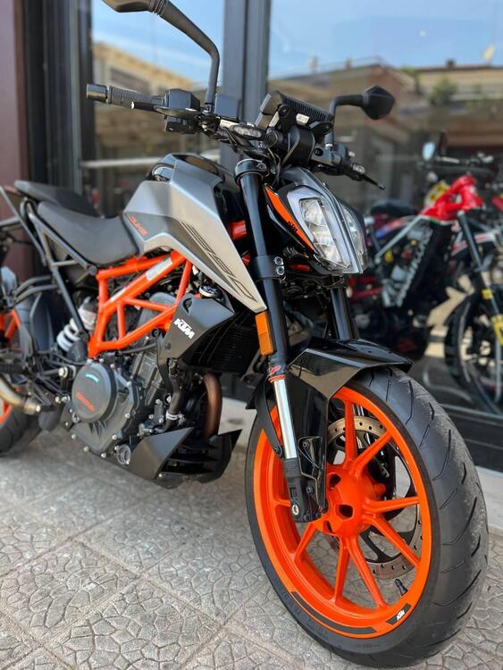 KTM 390 Duke (2021 - 23) (5)