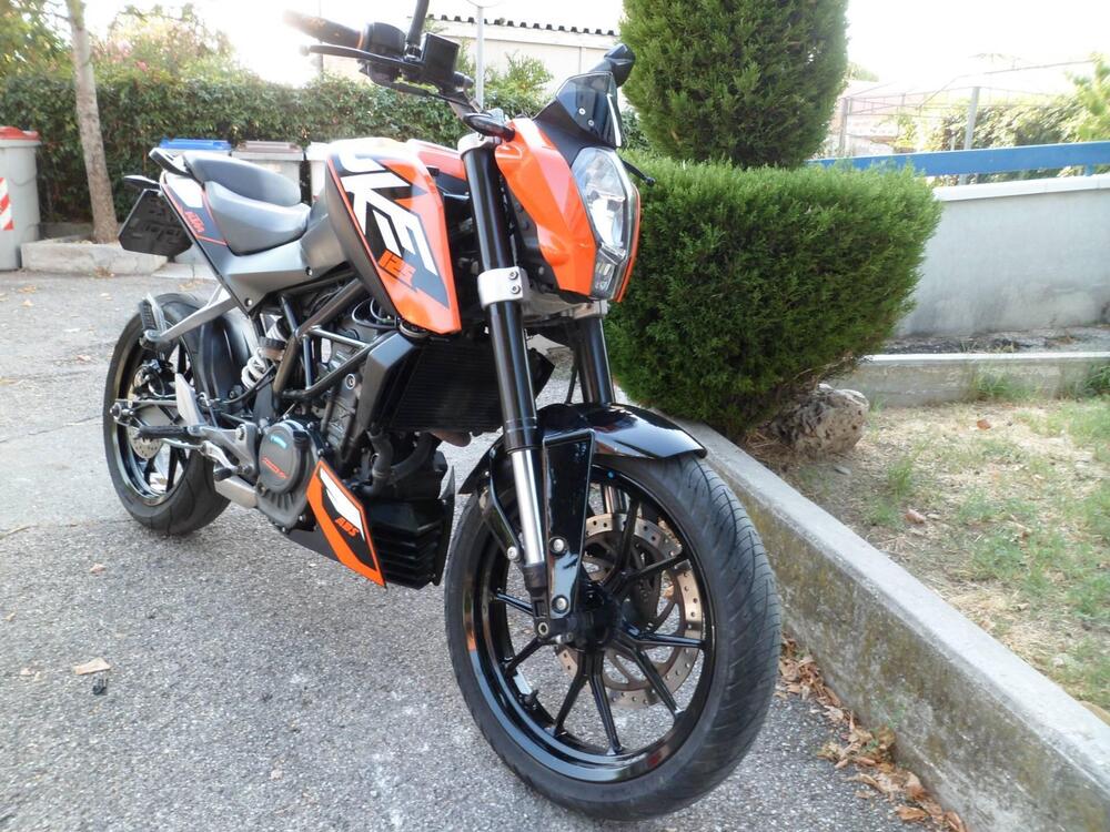 KTM 125 Duke ABS (2013 - 16) (2)