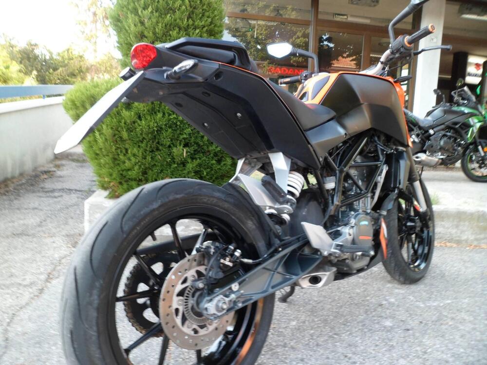 KTM 125 Duke ABS (2013 - 16) (4)