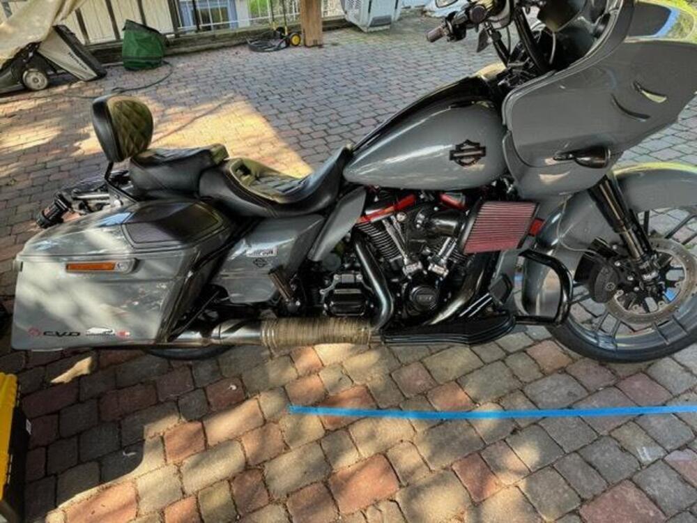 Harley-Davidson CVO Road Glide (2023)