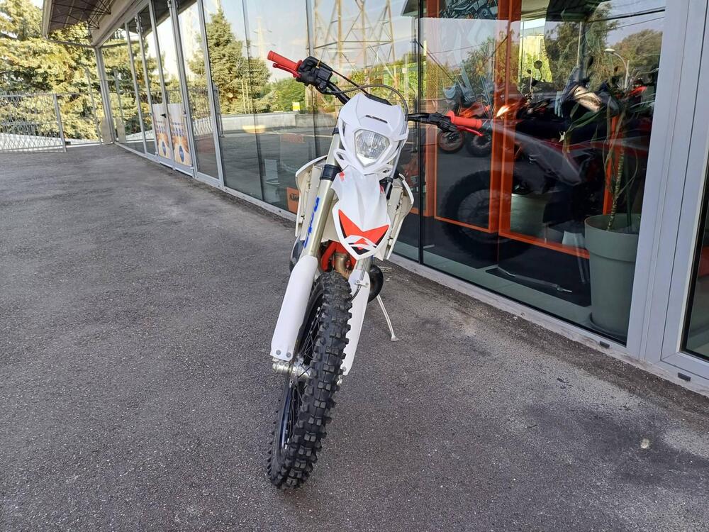 Betamotor RR 200 2T Enduro Racing (2023) (2)