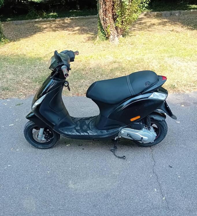 Piaggio Zip 50 2T (2000 - 18) (2)