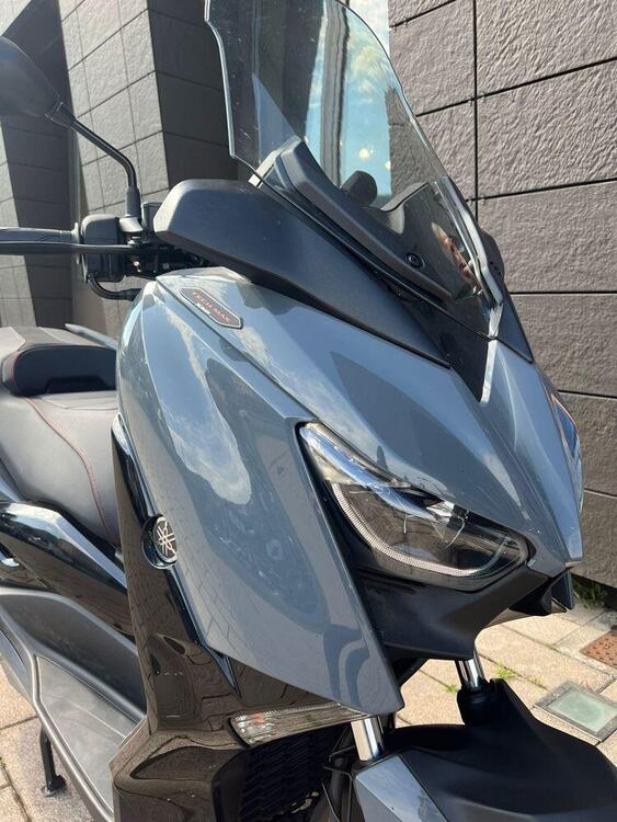 Yamaha X-Max 300 Tech Max (2020) (2)