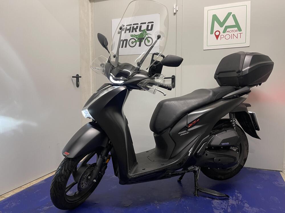 Honda SH 150i (2020 - 24) (2)