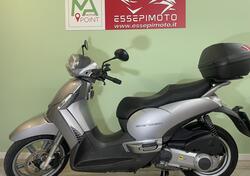 Aprilia Scarabeo 250 (2006 - 11) usata