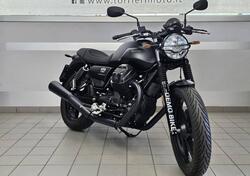 Moto Guzzi V7 Stone (2021 - 24) usata