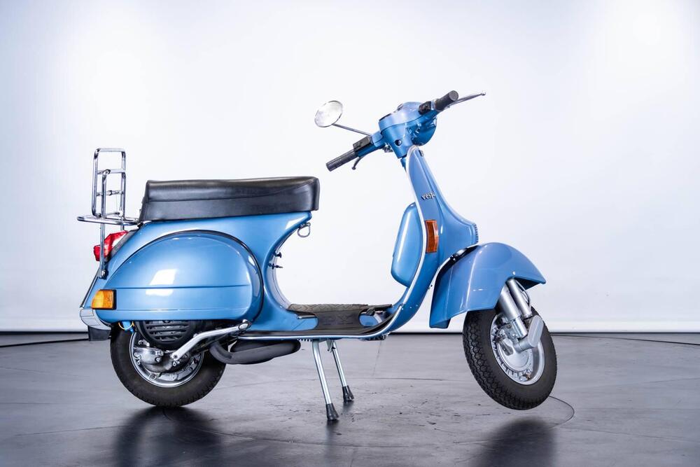 Piaggio VESPA PX150 E (2)