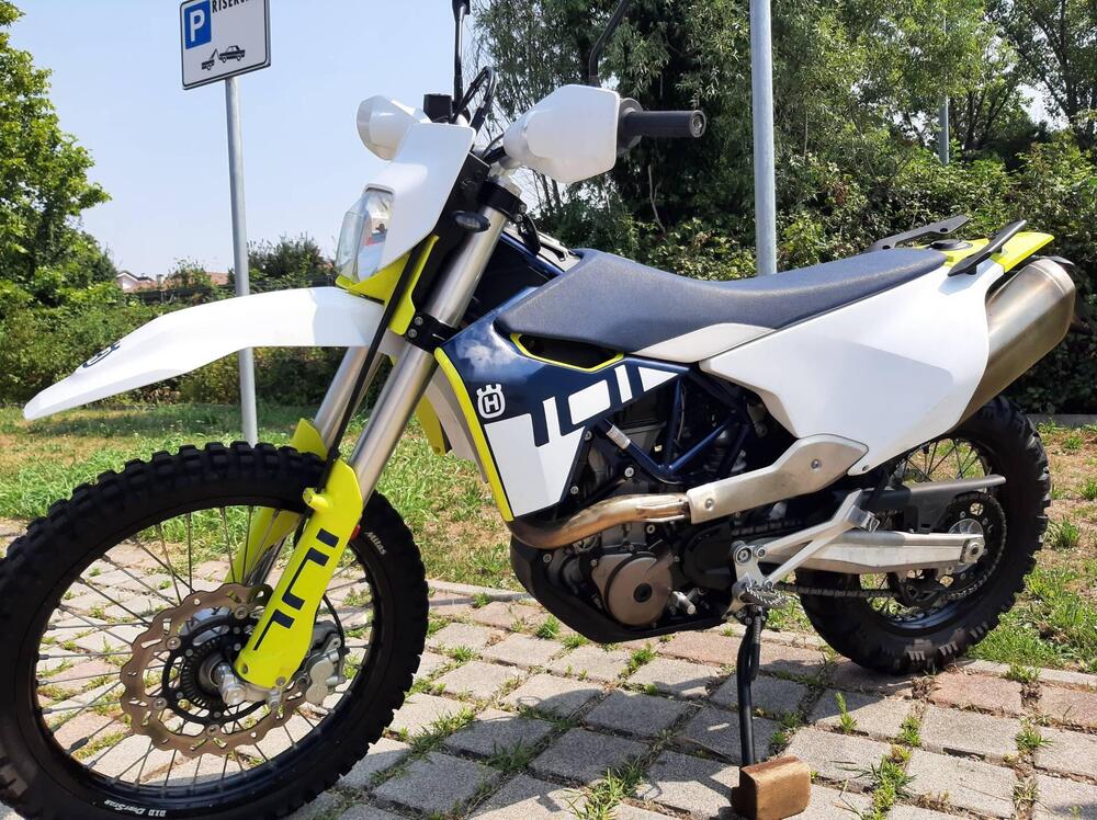 Husqvarna 701 Enduro (2023 - 24)