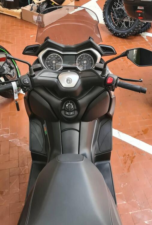 Yamaha X-Max 300 ABS (2017 - 20) (4)