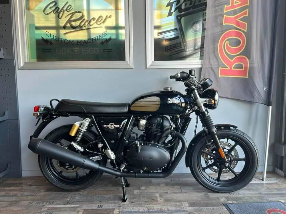 Royal Enfield Interceptor 650 (2021 - 24)