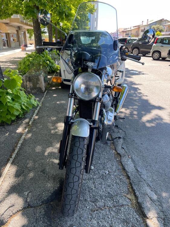 Royal Enfield Interceptor 650 Chrome (2020) (2)