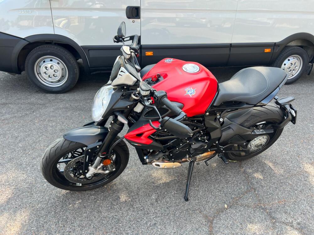 MV Agusta Dragster 800 Rosso (2021 - 23) (4)