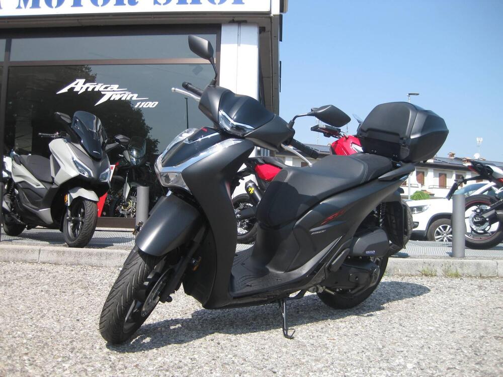 Honda SH 150i Sport (2022 - 24) (2)