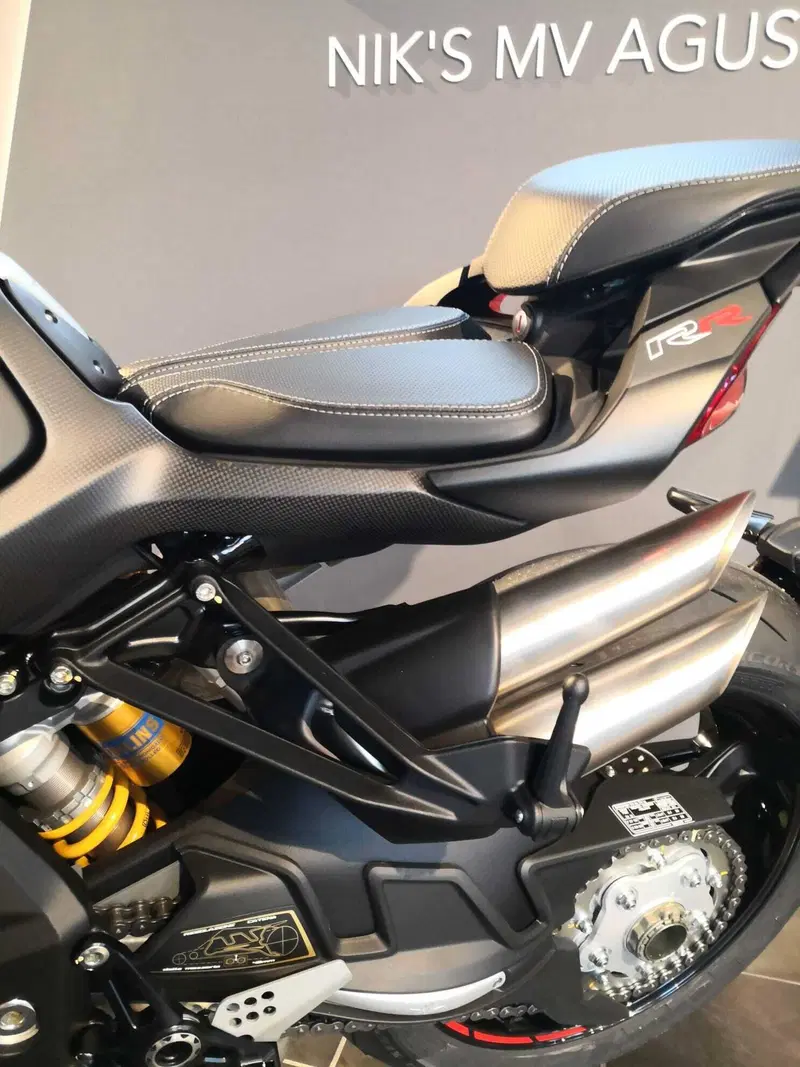 MV Agusta Brutale 1000 RR (2021 - 25) (3)