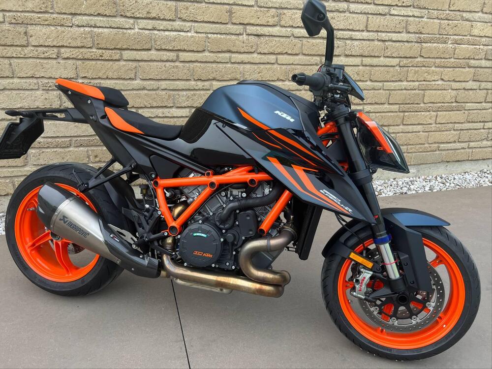 KTM 1290 Super Duke R Evo (2022 - 23)