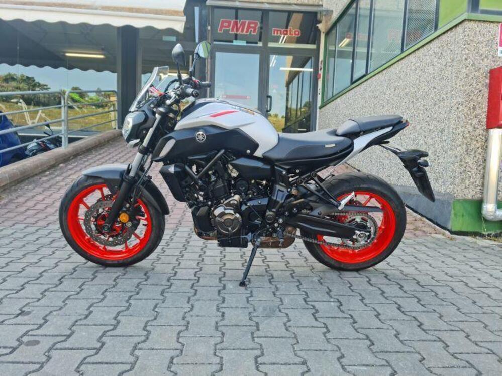 Yamaha MT-07 (2018 - 20) (4)