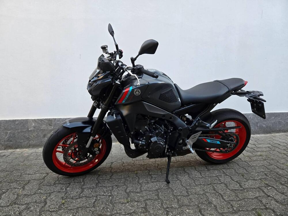 Yamaha MT-09 (2021 - 23) (2)