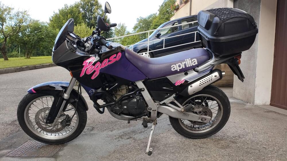 Aprilia Pegaso 650