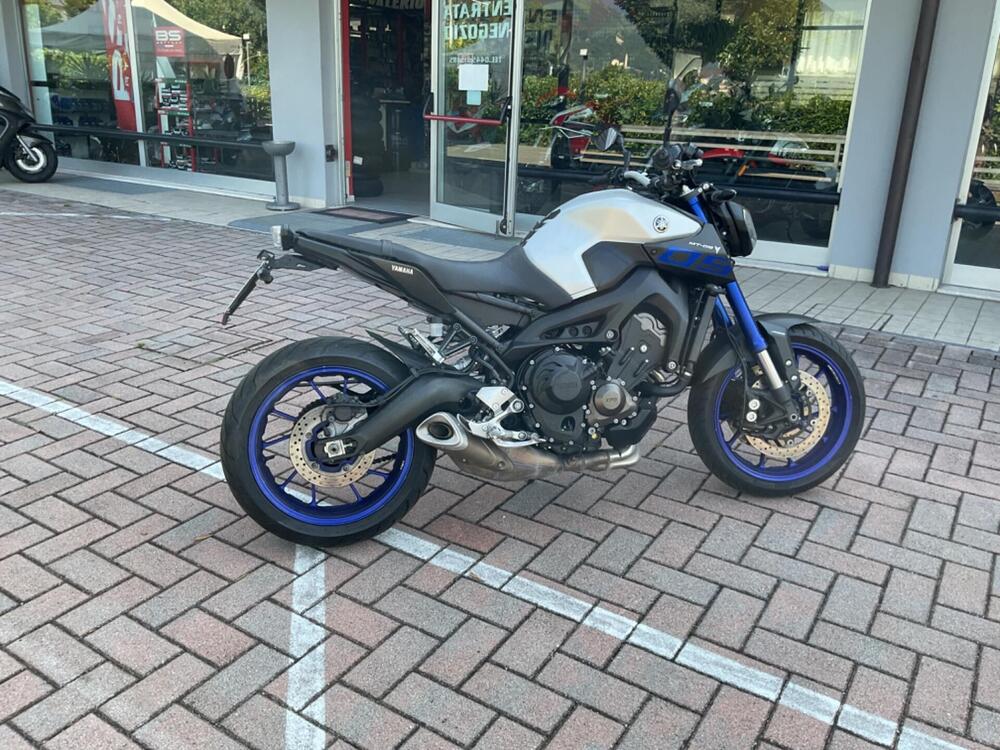 Yamaha MT-09 ABS (2016) (5)