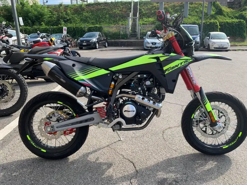 Fantic Motor XMF 125 Motard Competition 4T (2023 - 24)