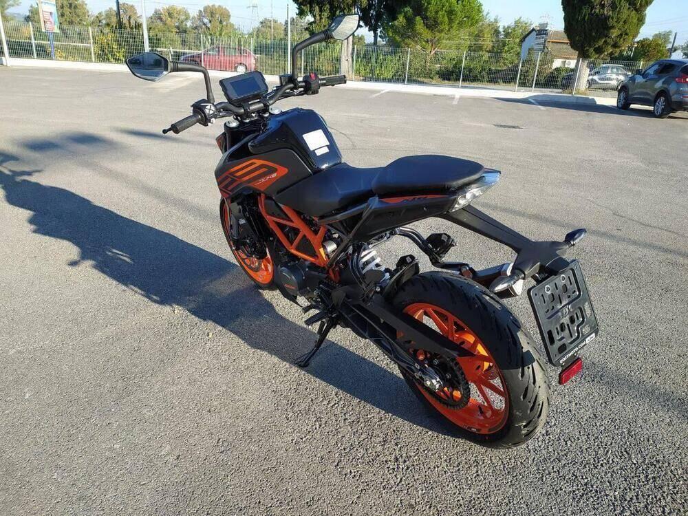 KTM 125 Duke (2021 - 23) (4)