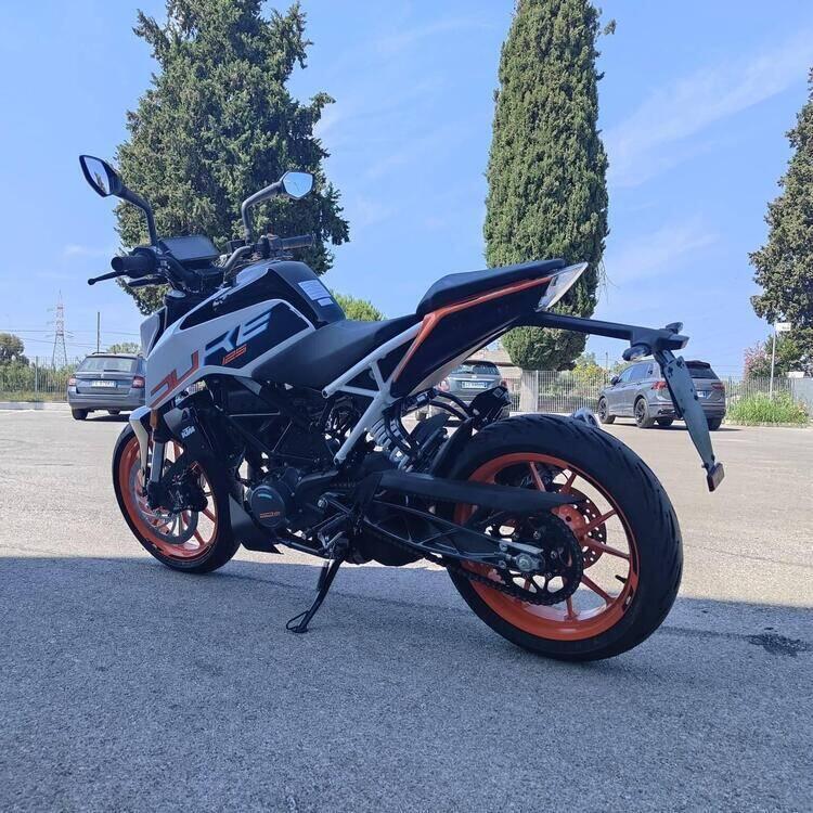 KTM 125 Duke (2021 - 23) (3)