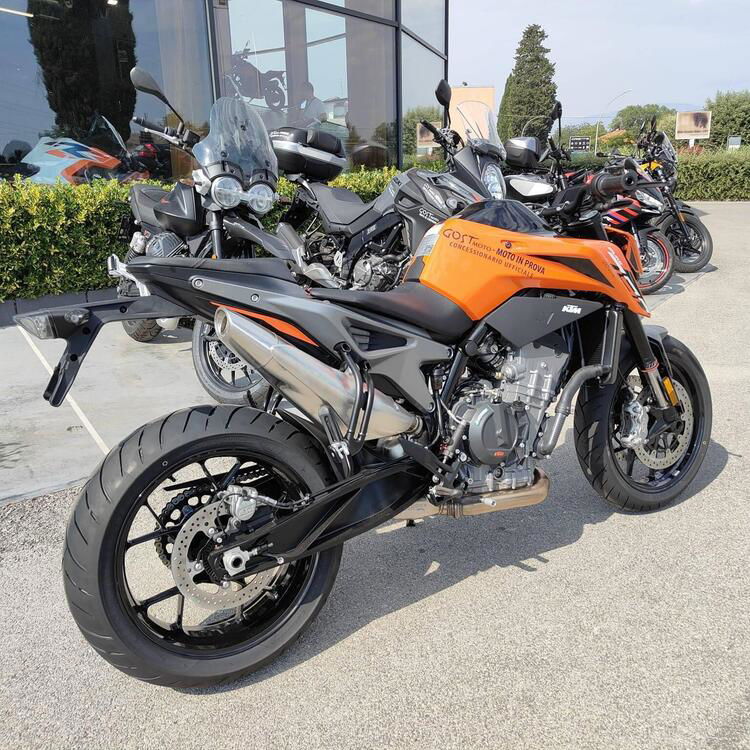 KTM 790 Duke L (2023 - 24) (2)