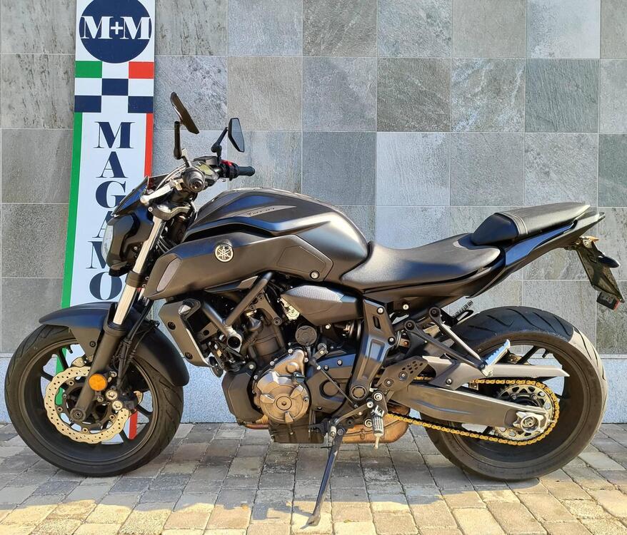 Yamaha MT-07 (2018 - 20) (2)