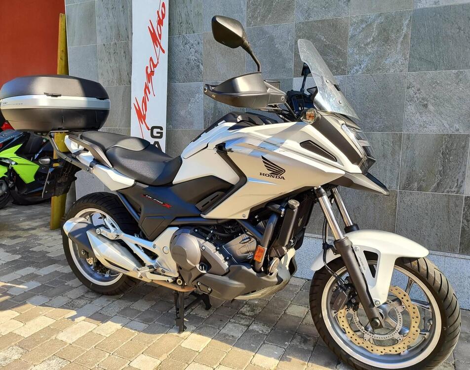 Honda NC 750 X DCT ABS (2016 -17) (2)