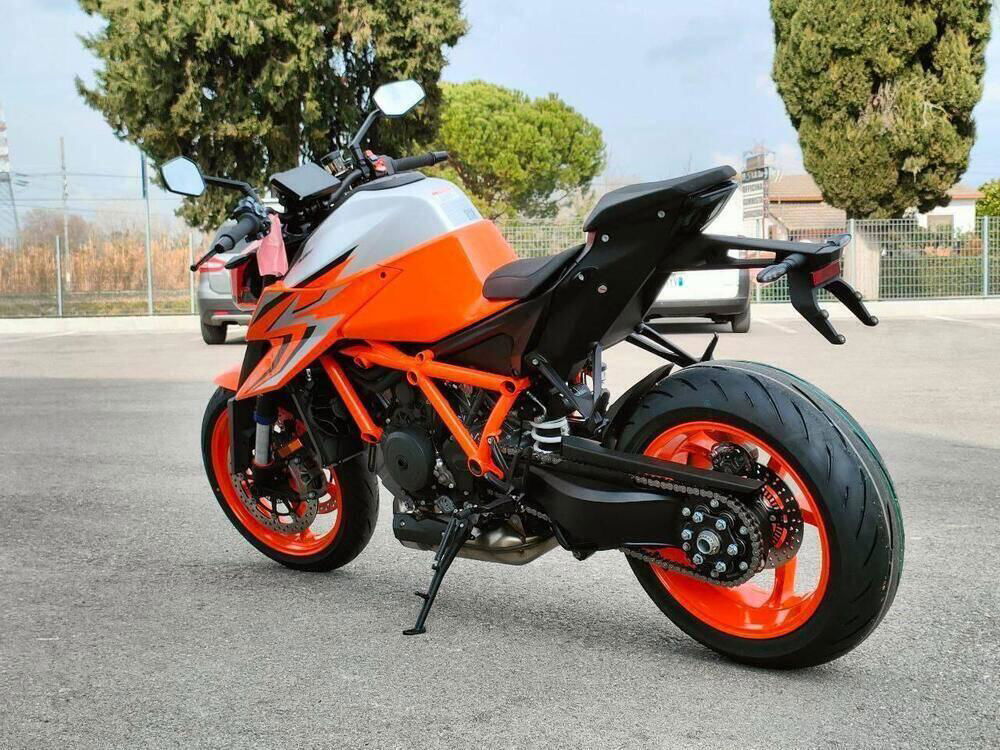 KTM 1290 Super Duke R Evo (2022 - 23) (5)