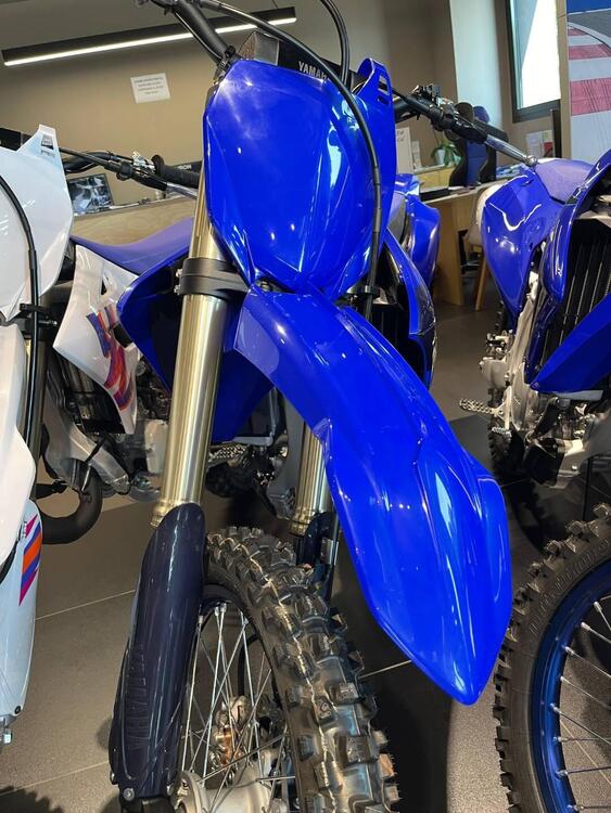 Yamaha YZ 250 F (2023) (2)