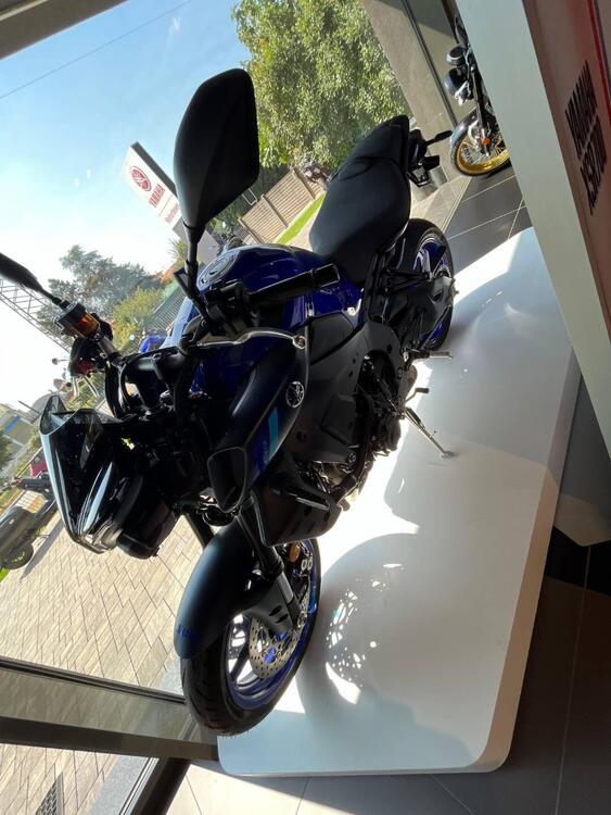 Yamaha MT-10 (2022 - 24) (3)