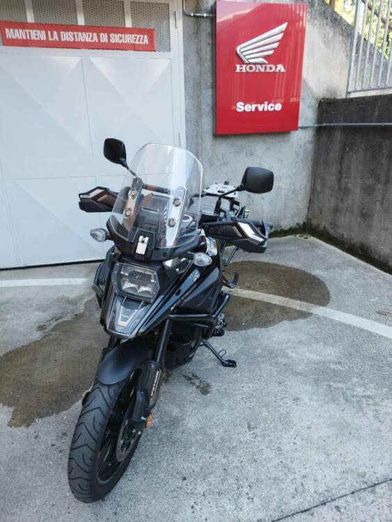 Suzuki V-Strom 1050 Machi (2021) (2)