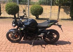 Triumph Street Triple 765 RS (2023 - 24) nuova